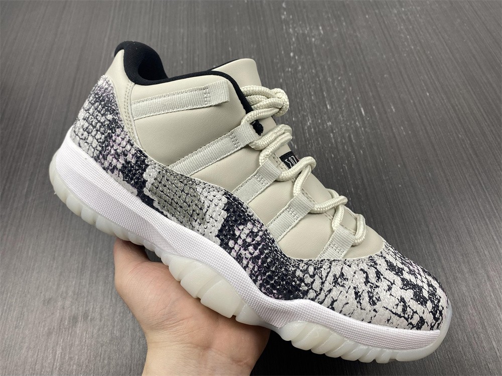 Nike Air Jordan 11 XI Low Snakeskin Cool Grey Jubilee Concord