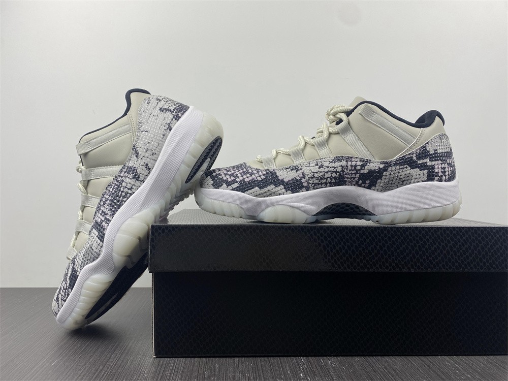 Nike Air Jordan 11 XI Low Snakeskin Cool Grey Jubilee Concord
