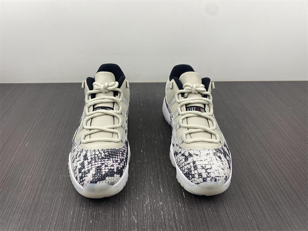 Nike Air Jordan 11 XI Low Snakeskin Cool Grey Jubilee Concord