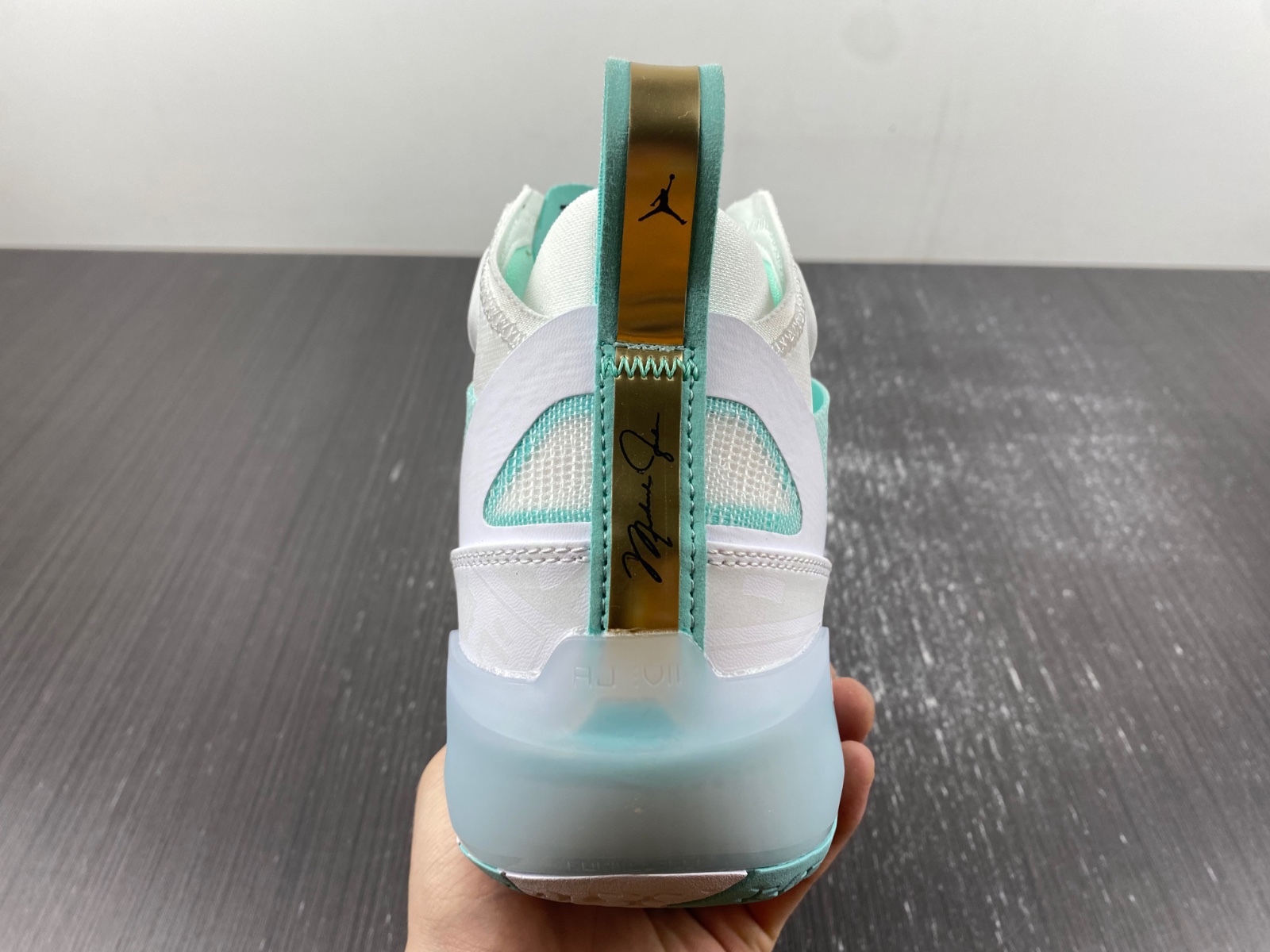 Air Jordan XXXVII Guo PF
