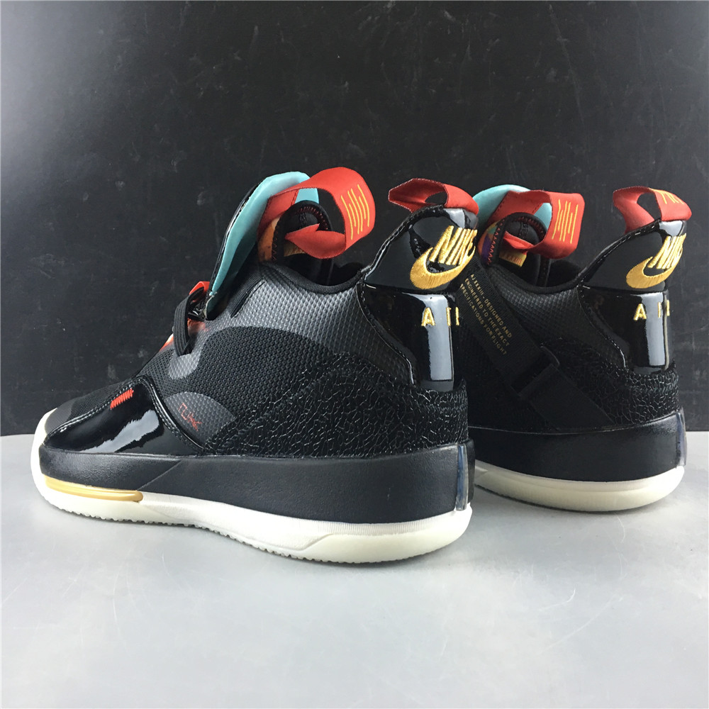 AIR JORDAN XXXIII SE AJ33