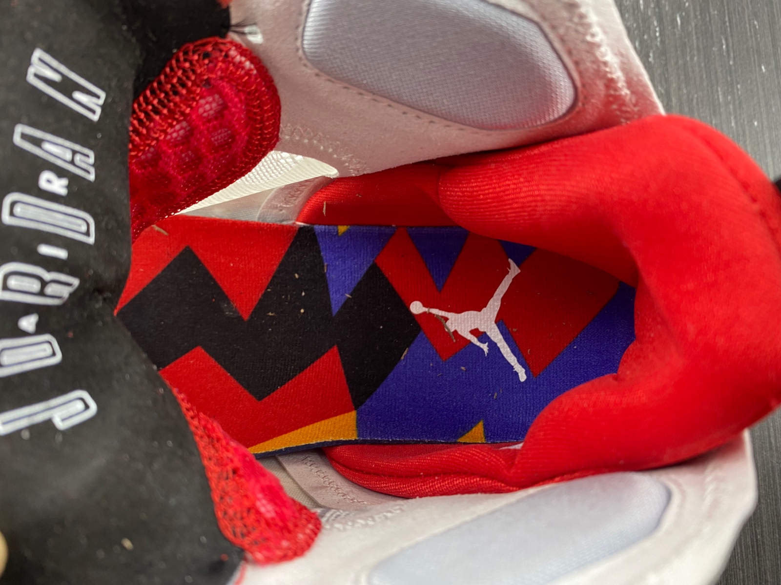 Air Jordan 37 “Hare”