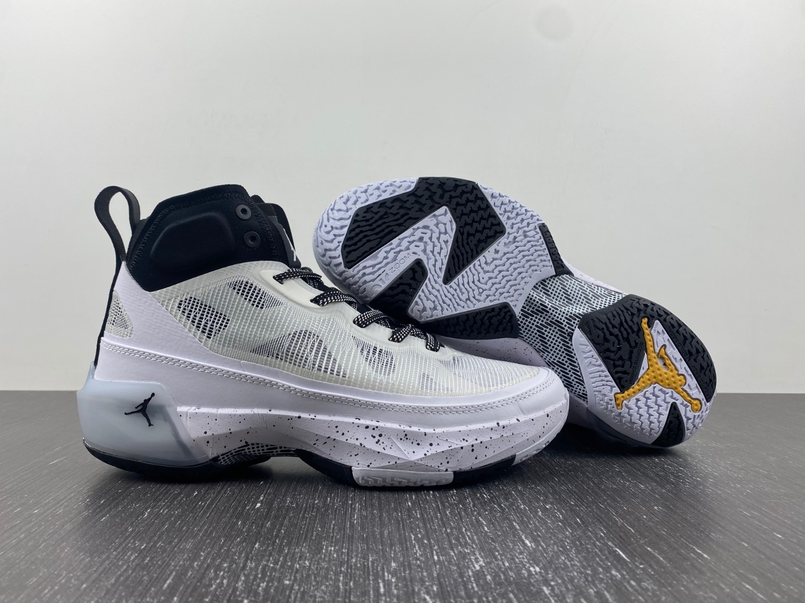 Air Jordan XXXVII Guo PF