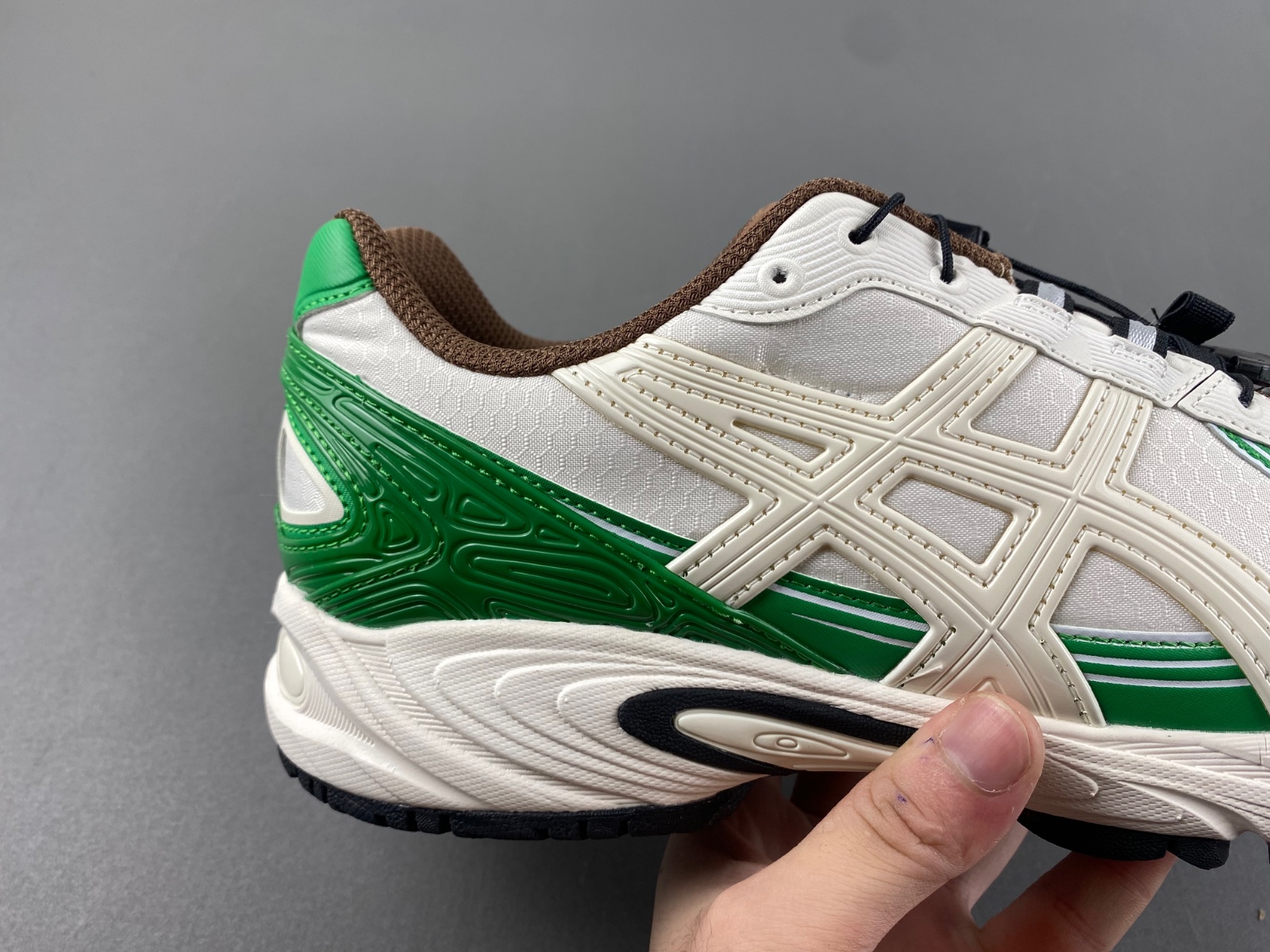 ASICS sneaker