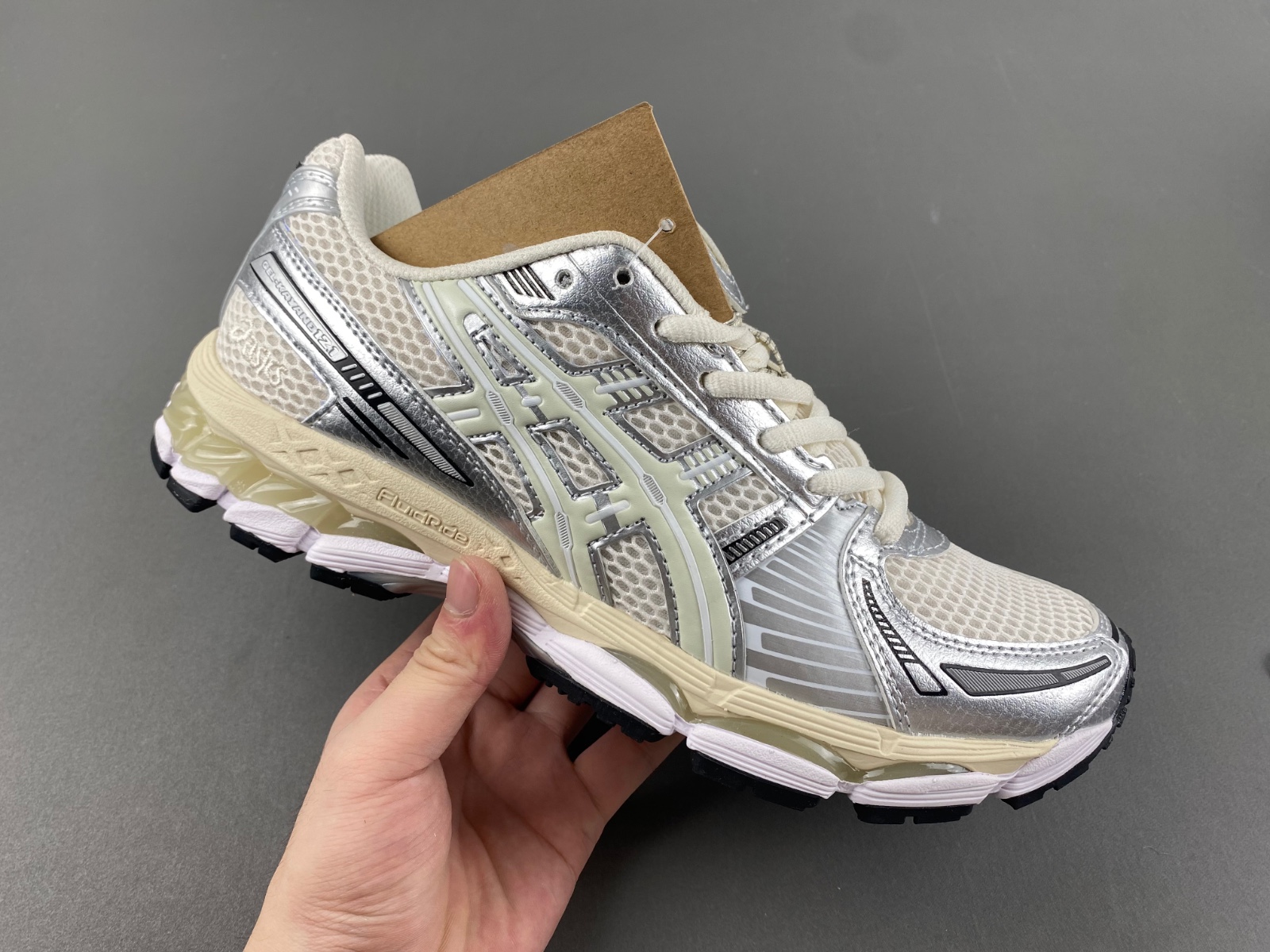ASICS sneaker