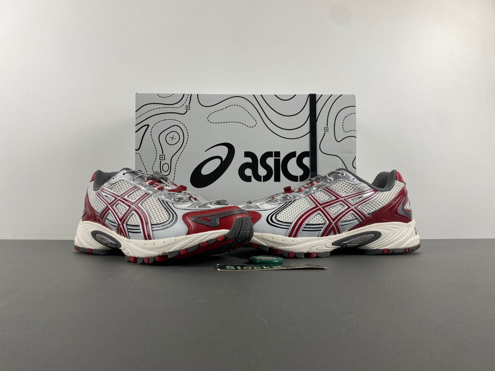 ASICS sneaker