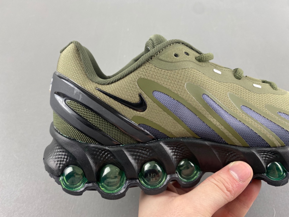 Nike Air Max DN 8