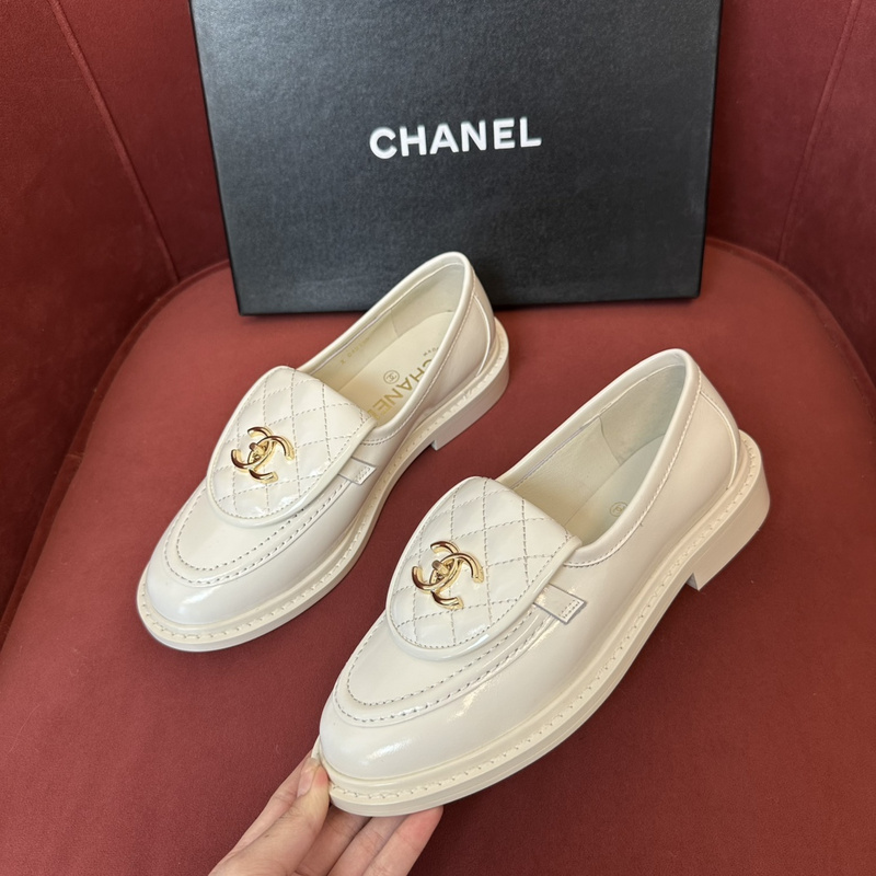 Chanel Leather CC Logo Loafers