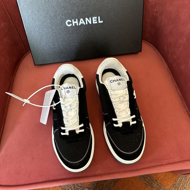 Chanel Sneaker