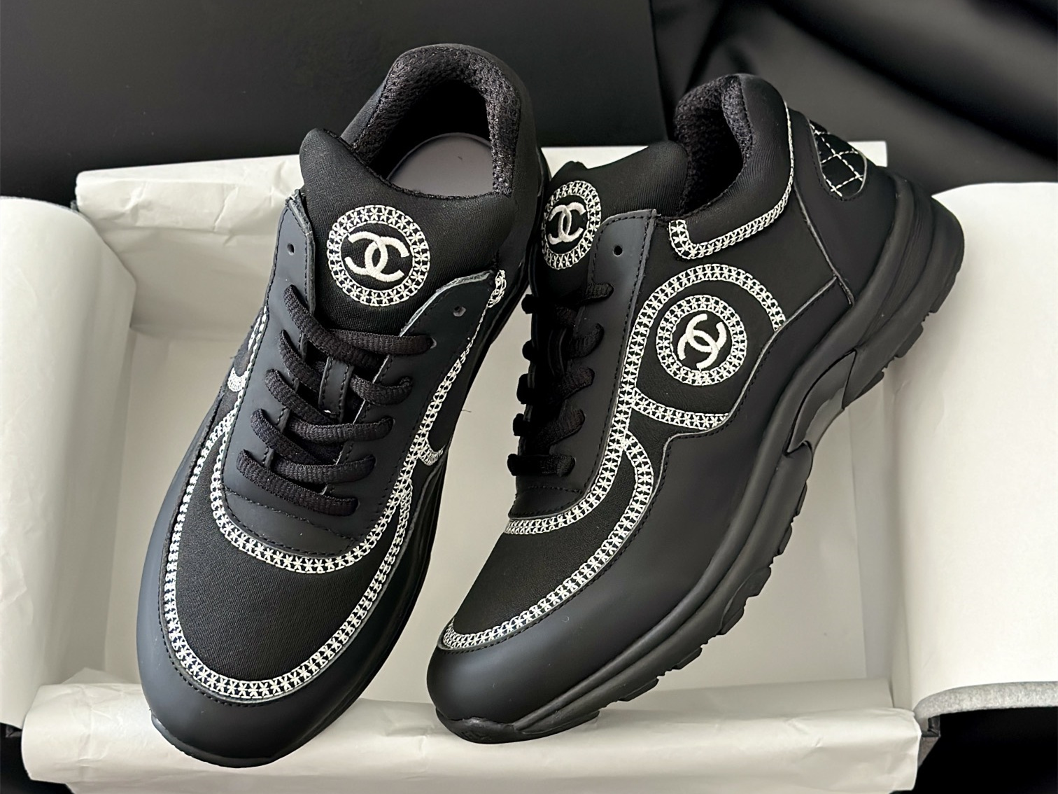 Chanel Trainer  CH-5