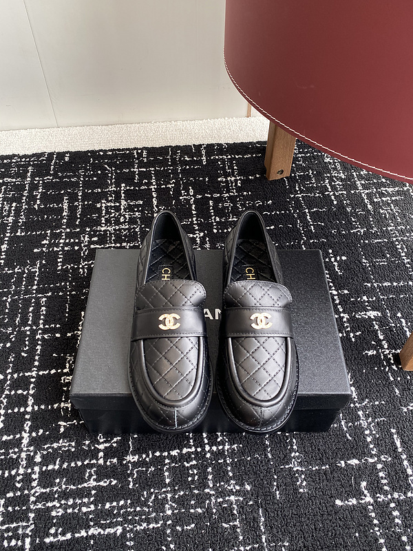Chanel  Leather CC Logo Loafers