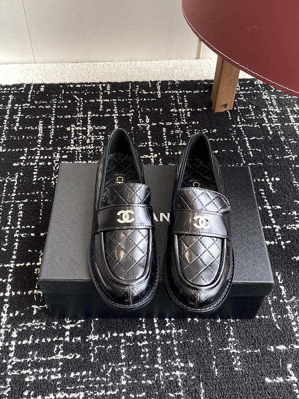 Chanel  Leather CC Logo Loafers