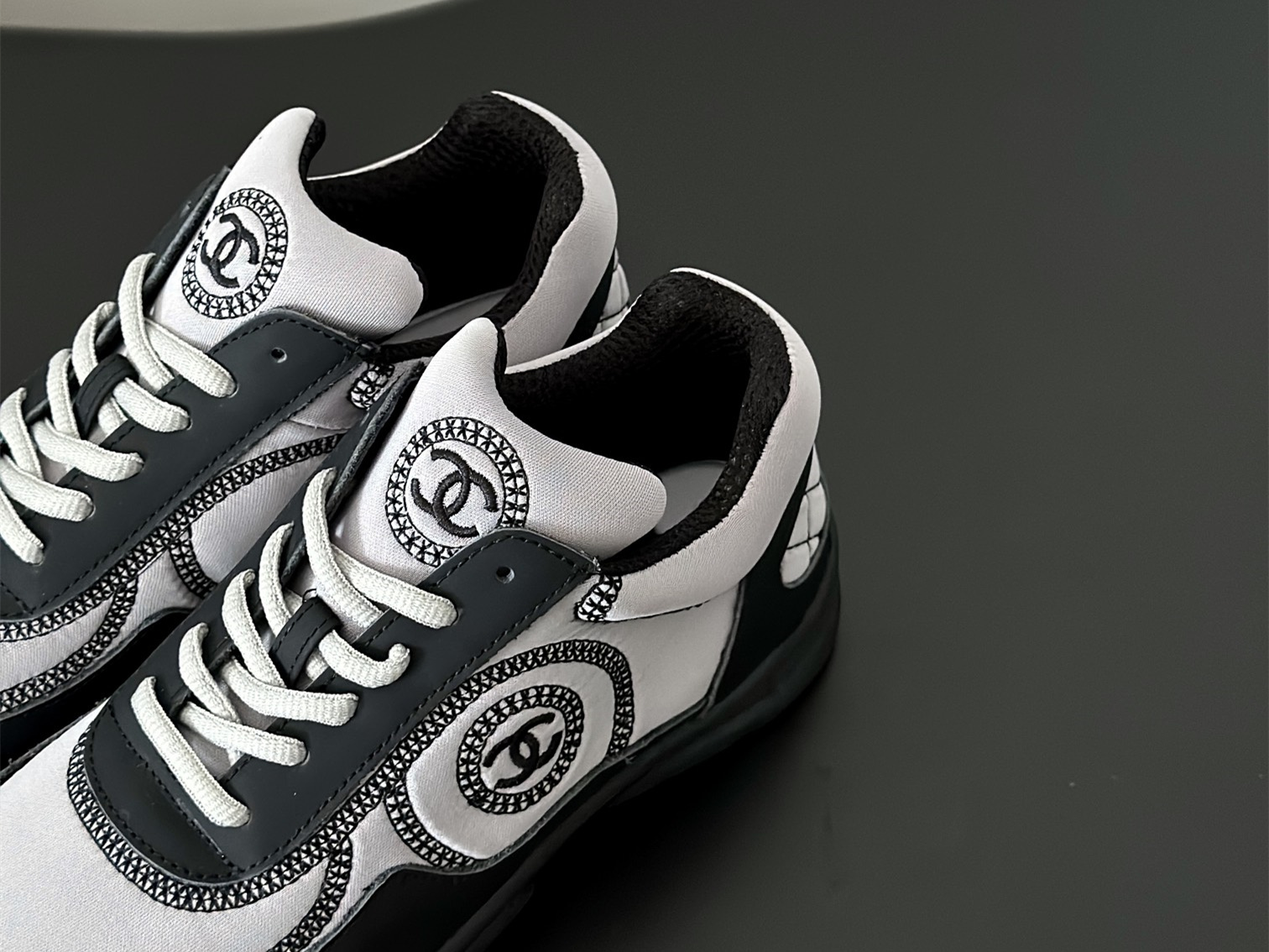 Chanel Trainer  CH-4