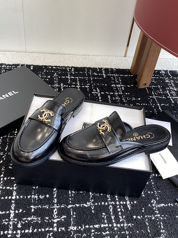 Chanel Slippers