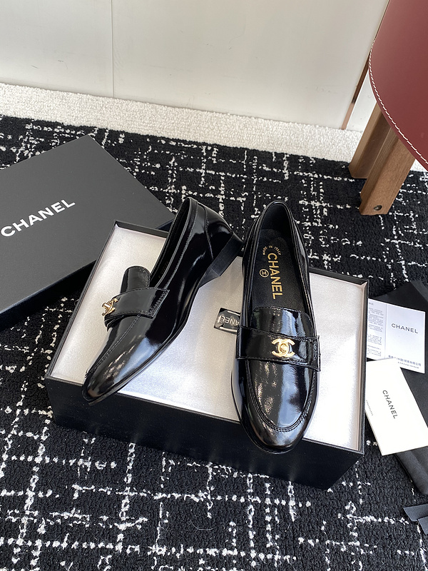 Chanel  Leather CC Logo Loafers