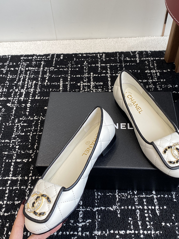 Chanel Leather CC Logo Loafers