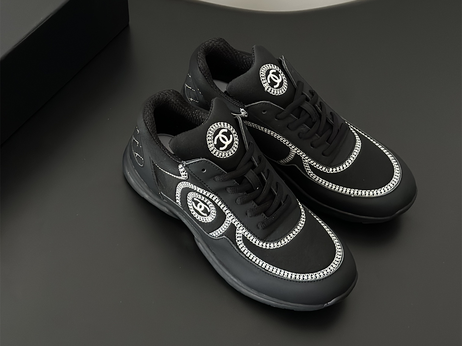 Chanel Trainer  CH-5