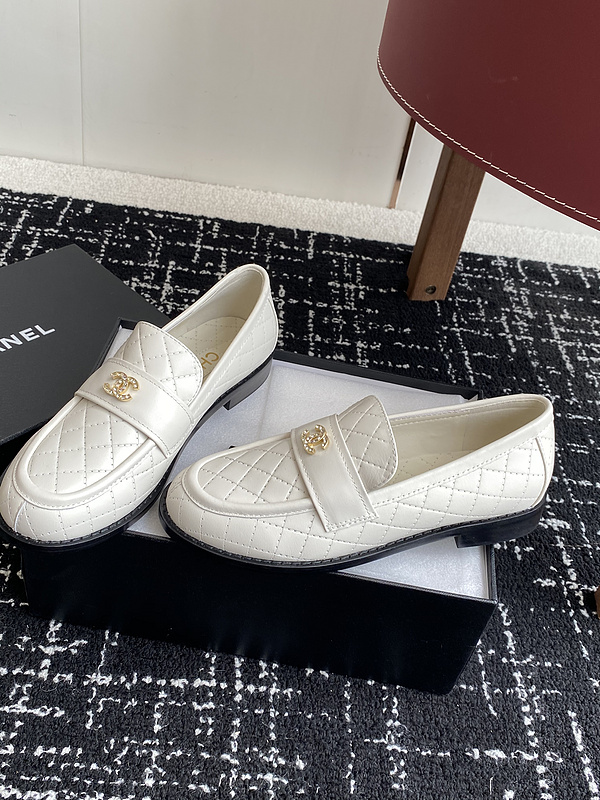 Chanel  Leather CC Logo Loafers
