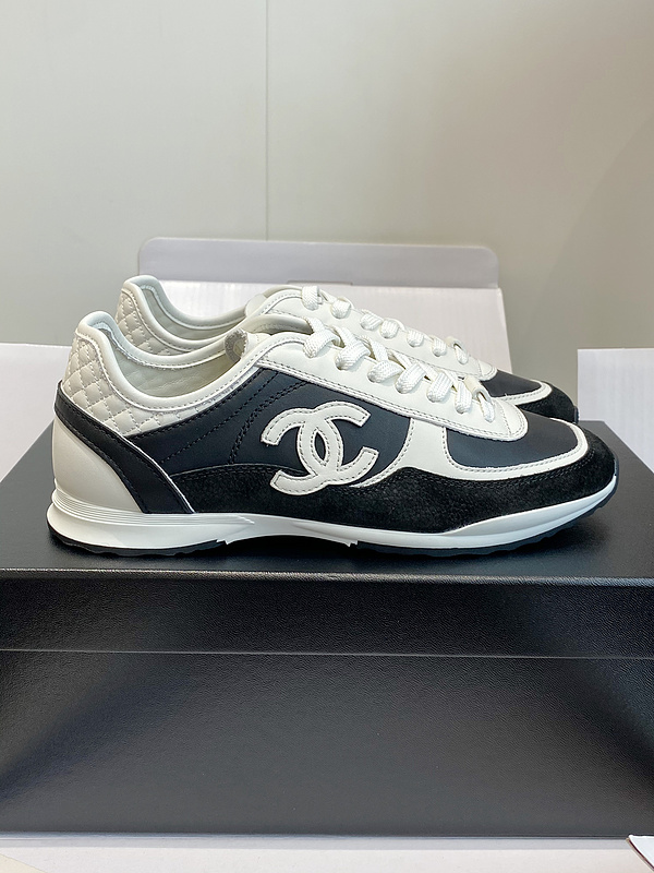 Chanel Sneaker