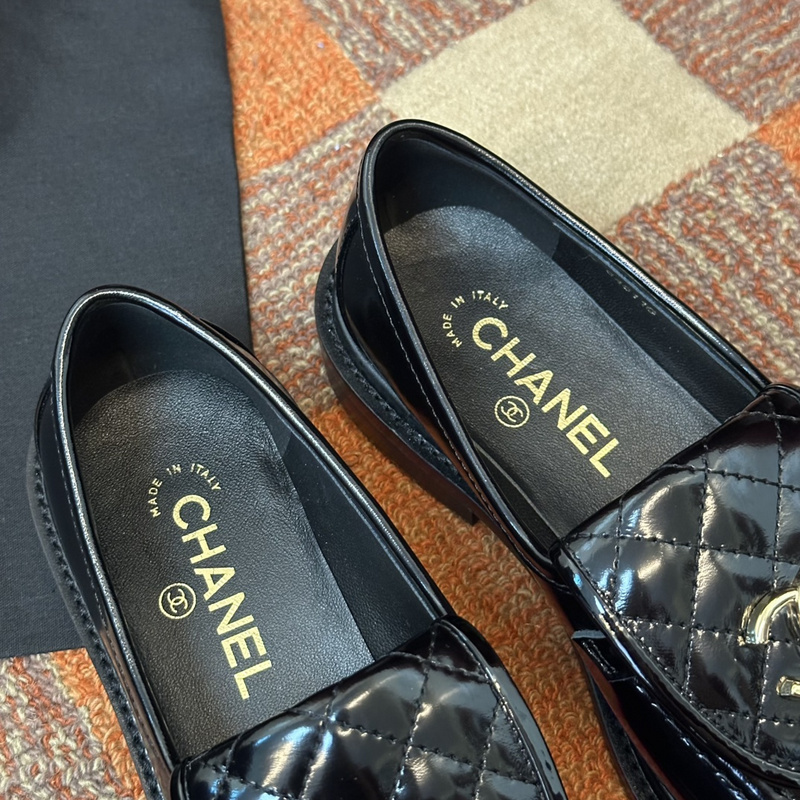 Chanel Leather CC Logo Loafers