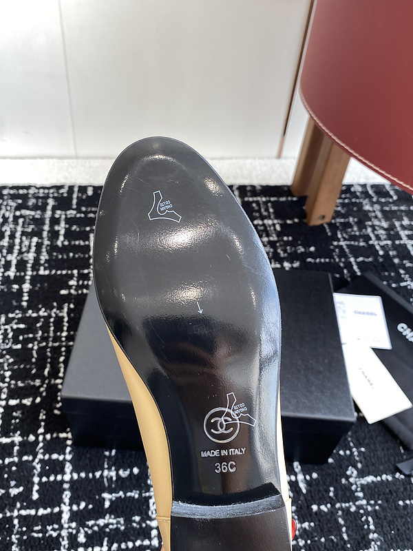 Chanel Leather CC Logo Loafers