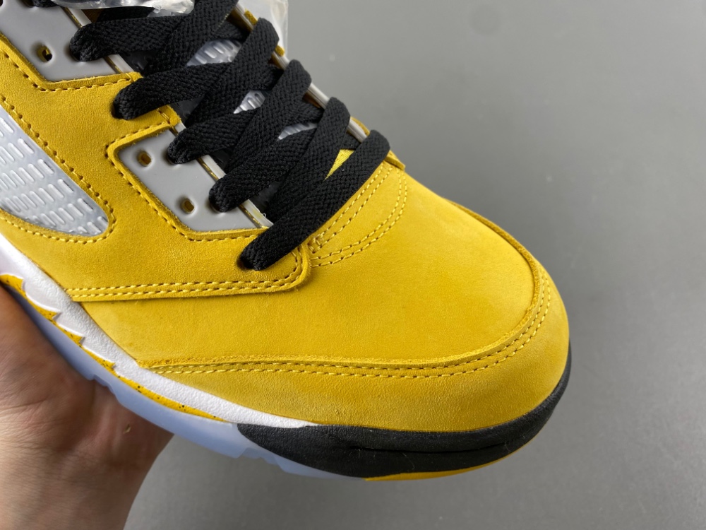 Air Jordan 5 “Tokyo”