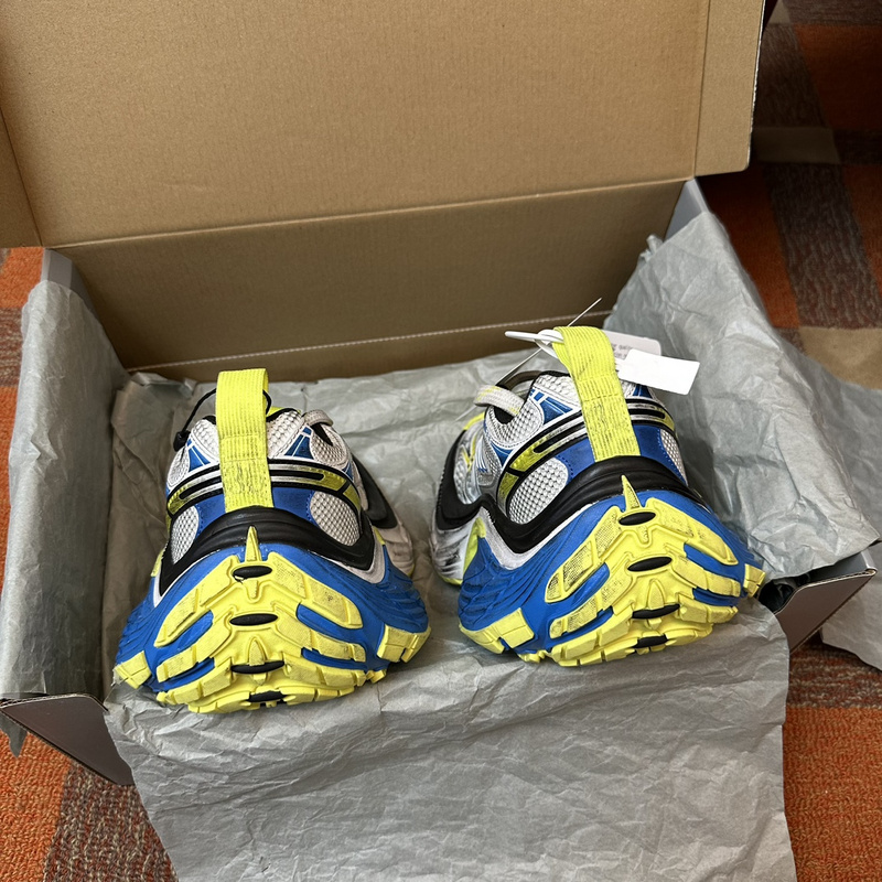 Balenciaga 10XL Sneaker