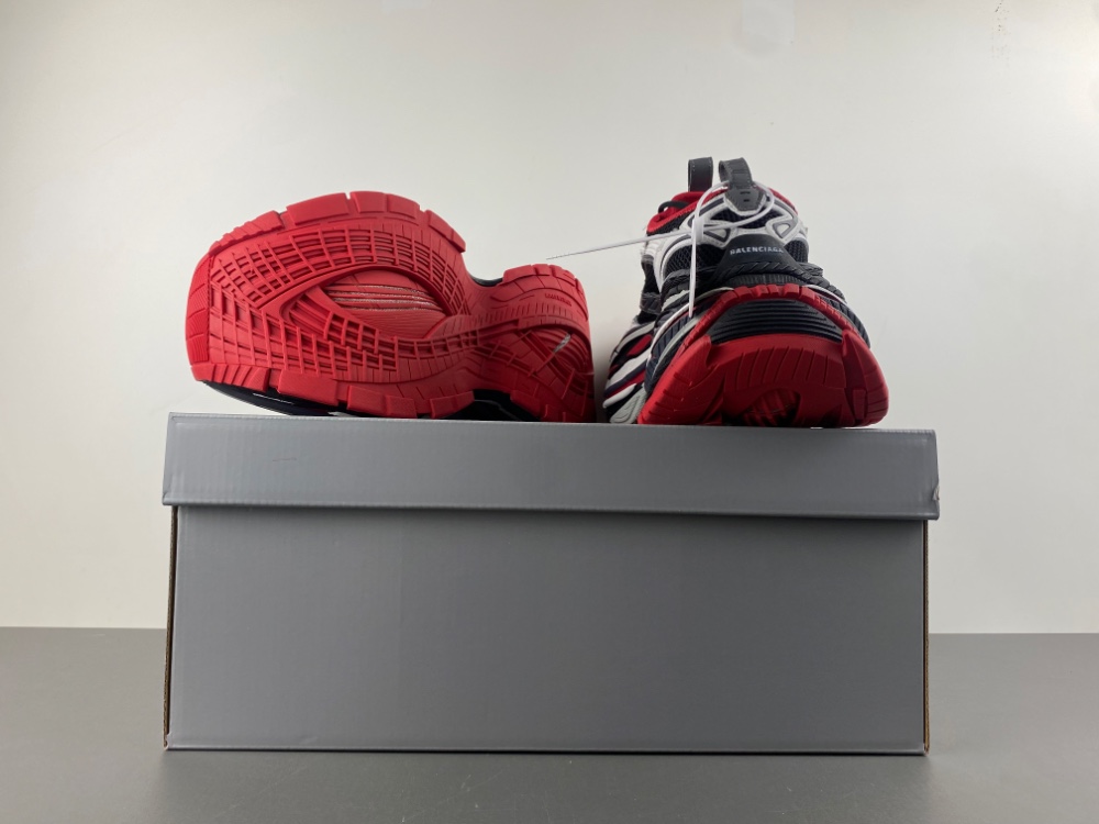 Balenciaga Platform Reduced Sneakers