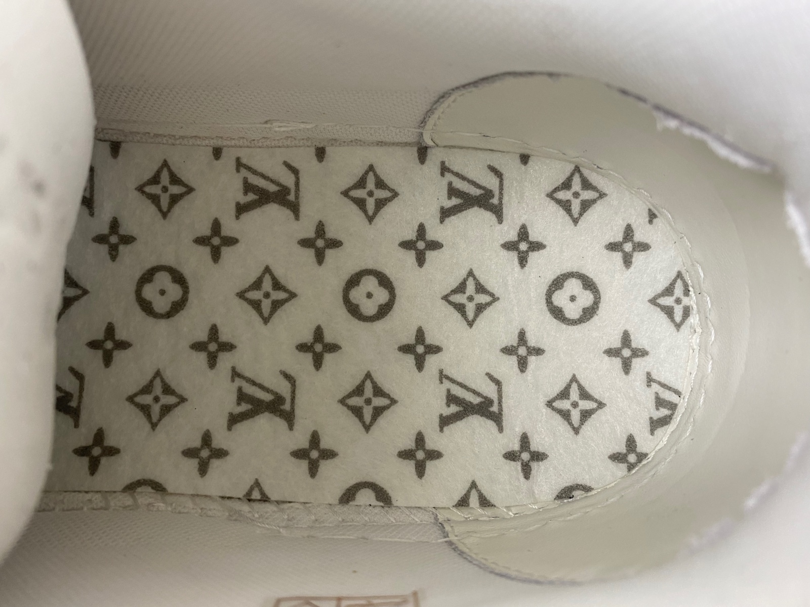 LV Trainer Sneaker