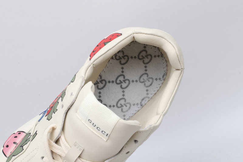 Gucci Rhyton Sneaker