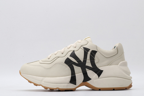 Gucci Rhyton Sneaker