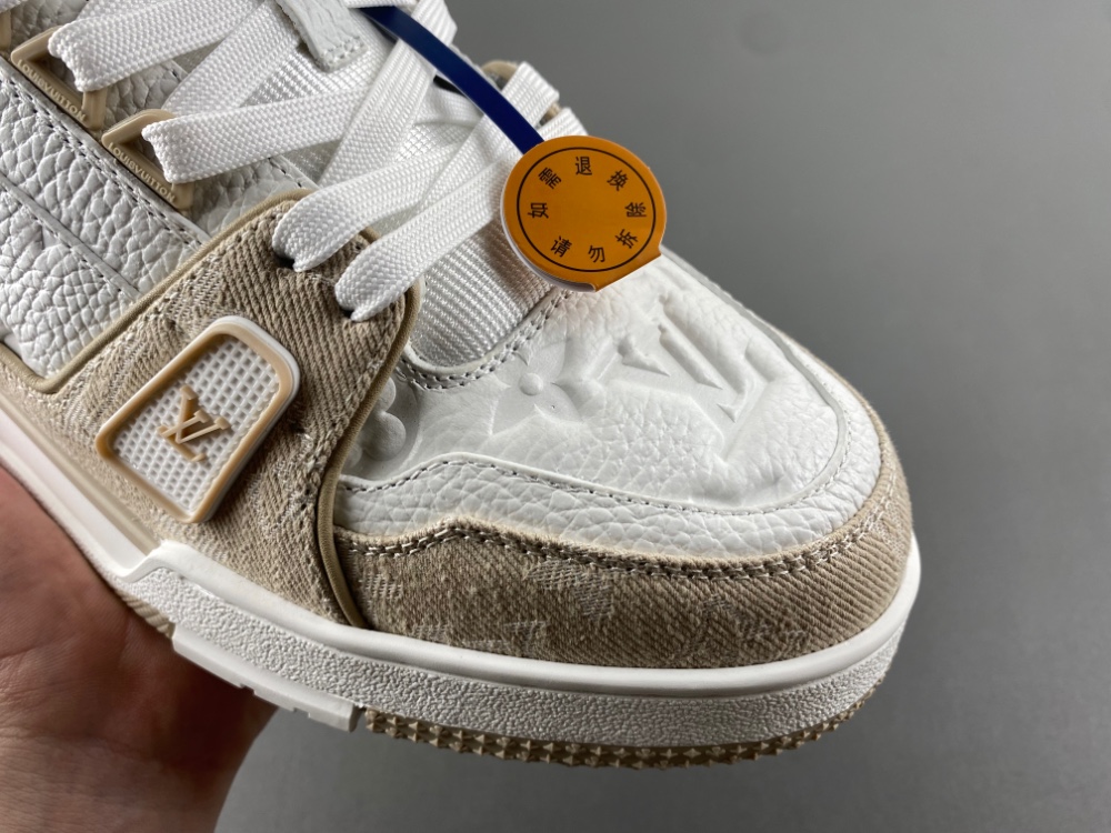 LV Trainer Sneaker