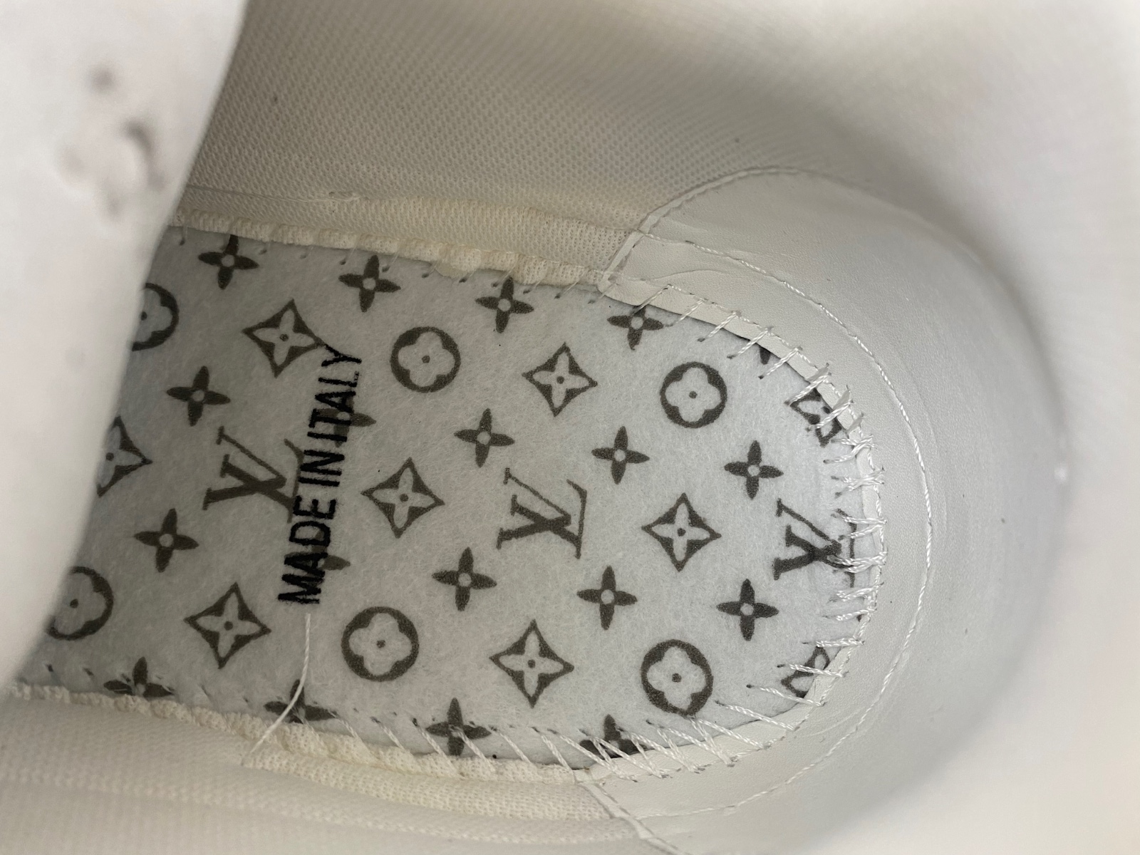 LV Trainer Sneaker