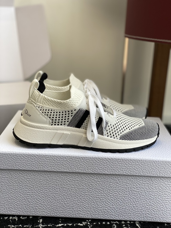 DIOR SNEAKER