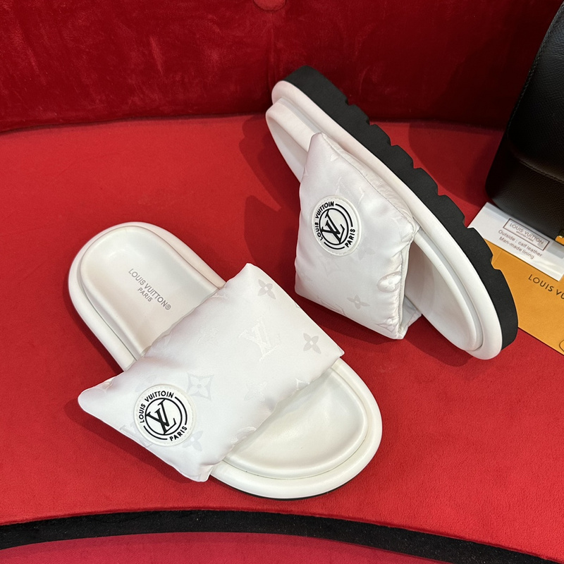 LV POOL PILLOW COMFORT MULE