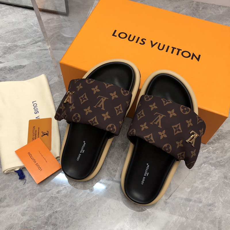 LV POOL PILLOW COMFORT MULE