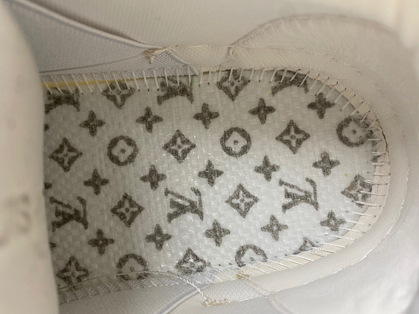 LV Trainer Maxi Sneaker
