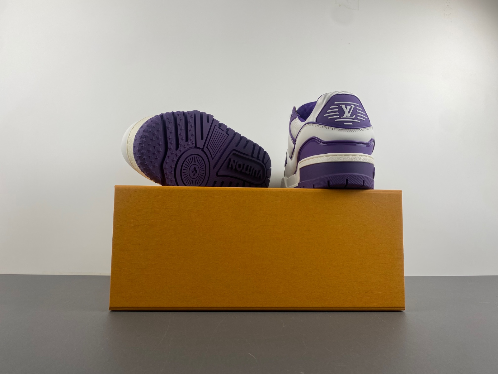 LV Trainer Maxi Sneaker