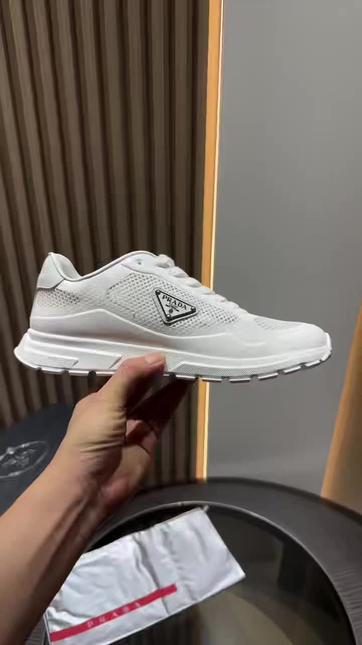 Prada Sneaker