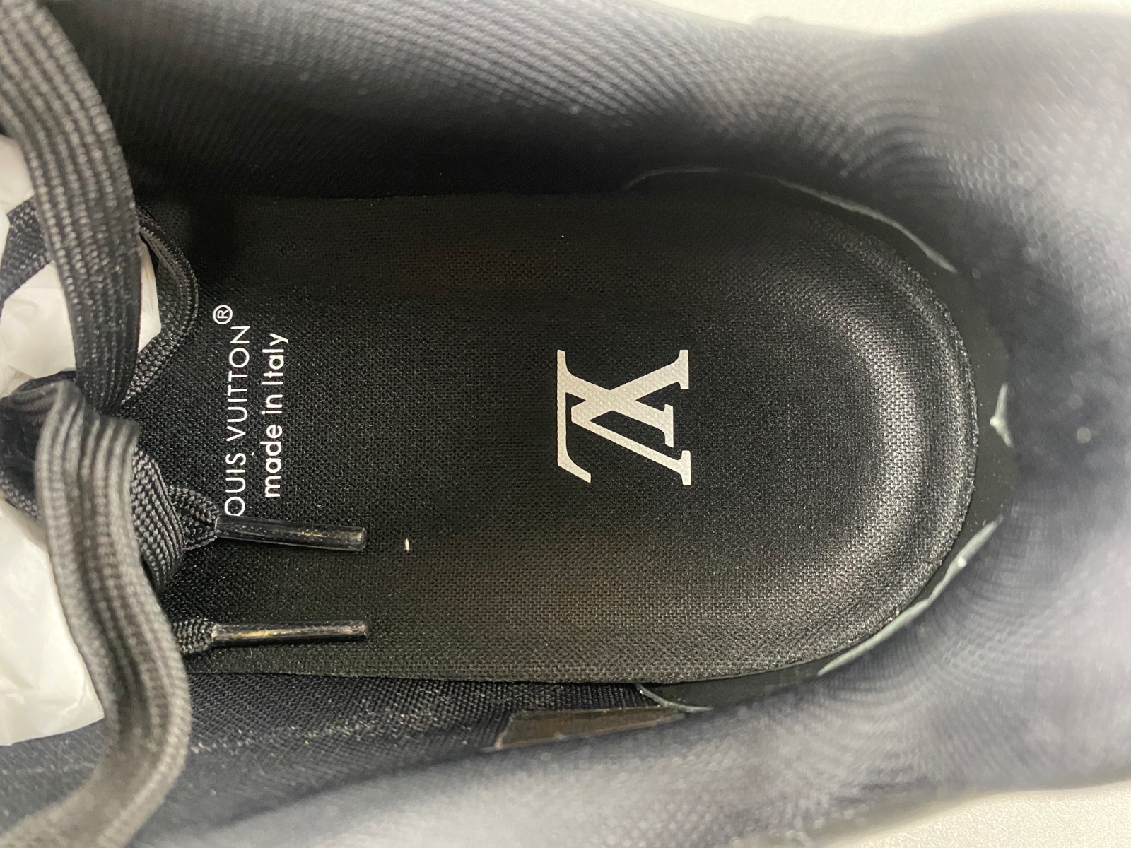 LV Trainer Sneaker