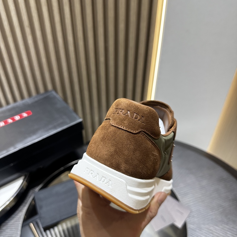 Prada suede-panelled low-top Sneakers