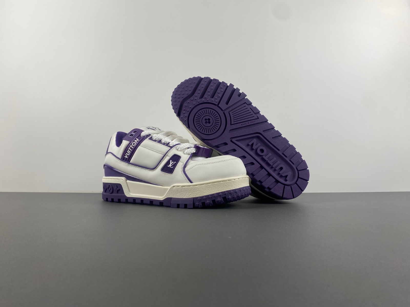 LV Trainer Maxi Sneaker