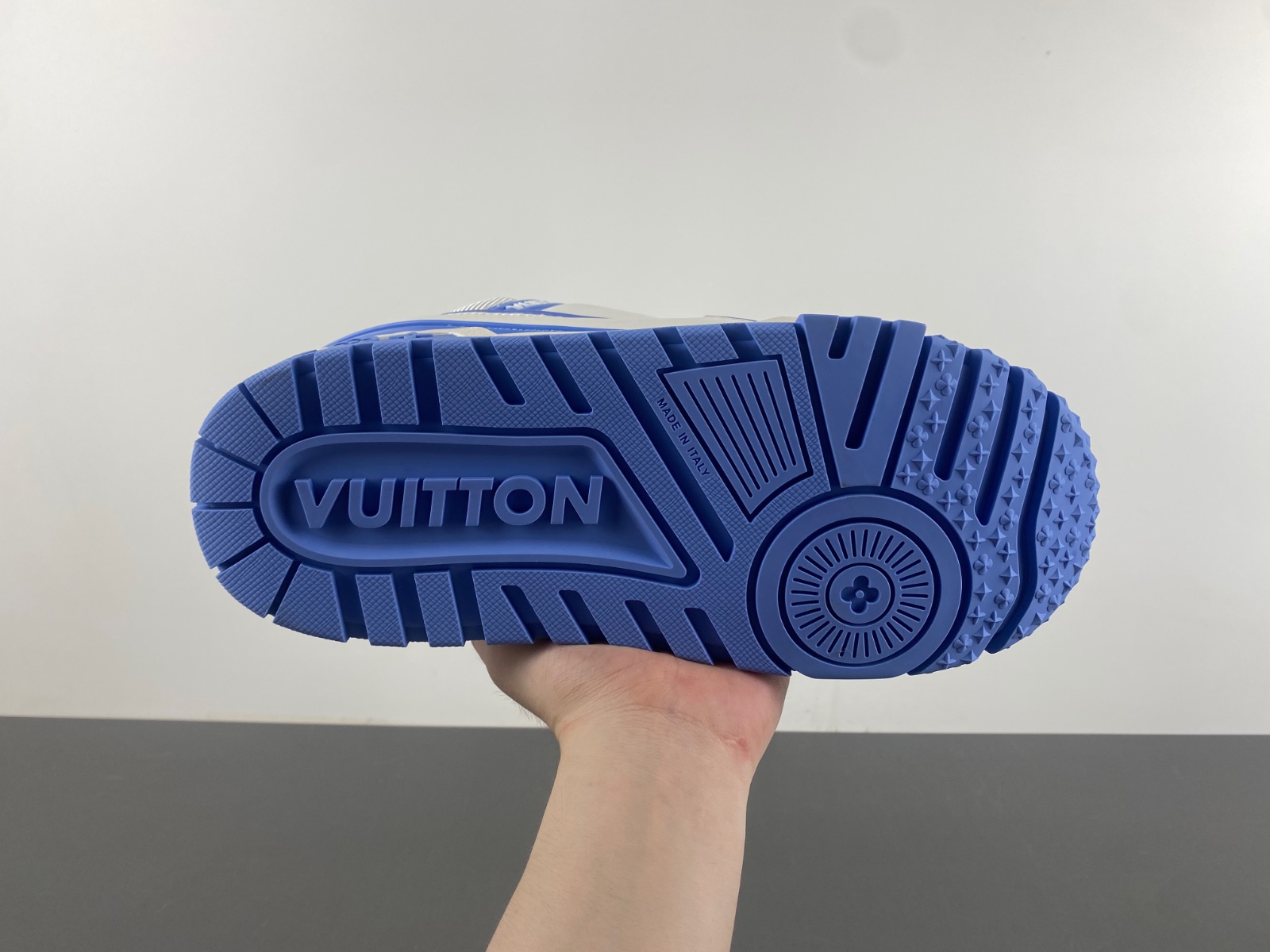 LV Trainer Maxi Sneaker