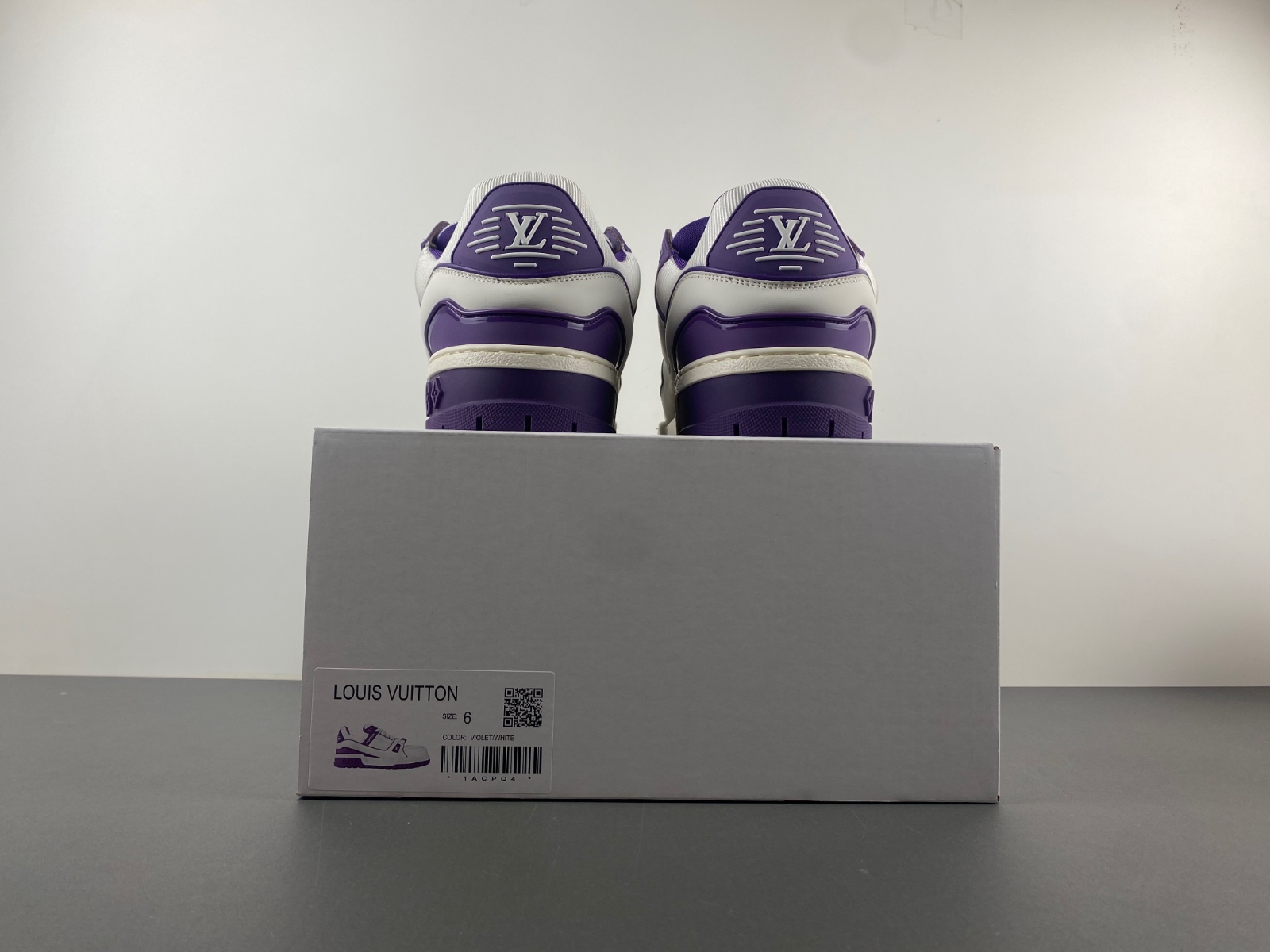 LV Trainer Maxi Sneaker