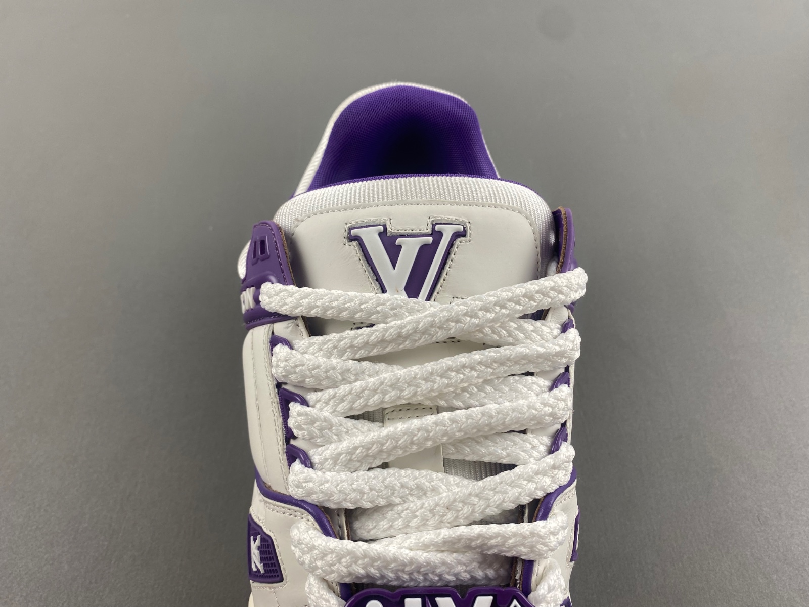 LV Trainer Maxi Sneaker