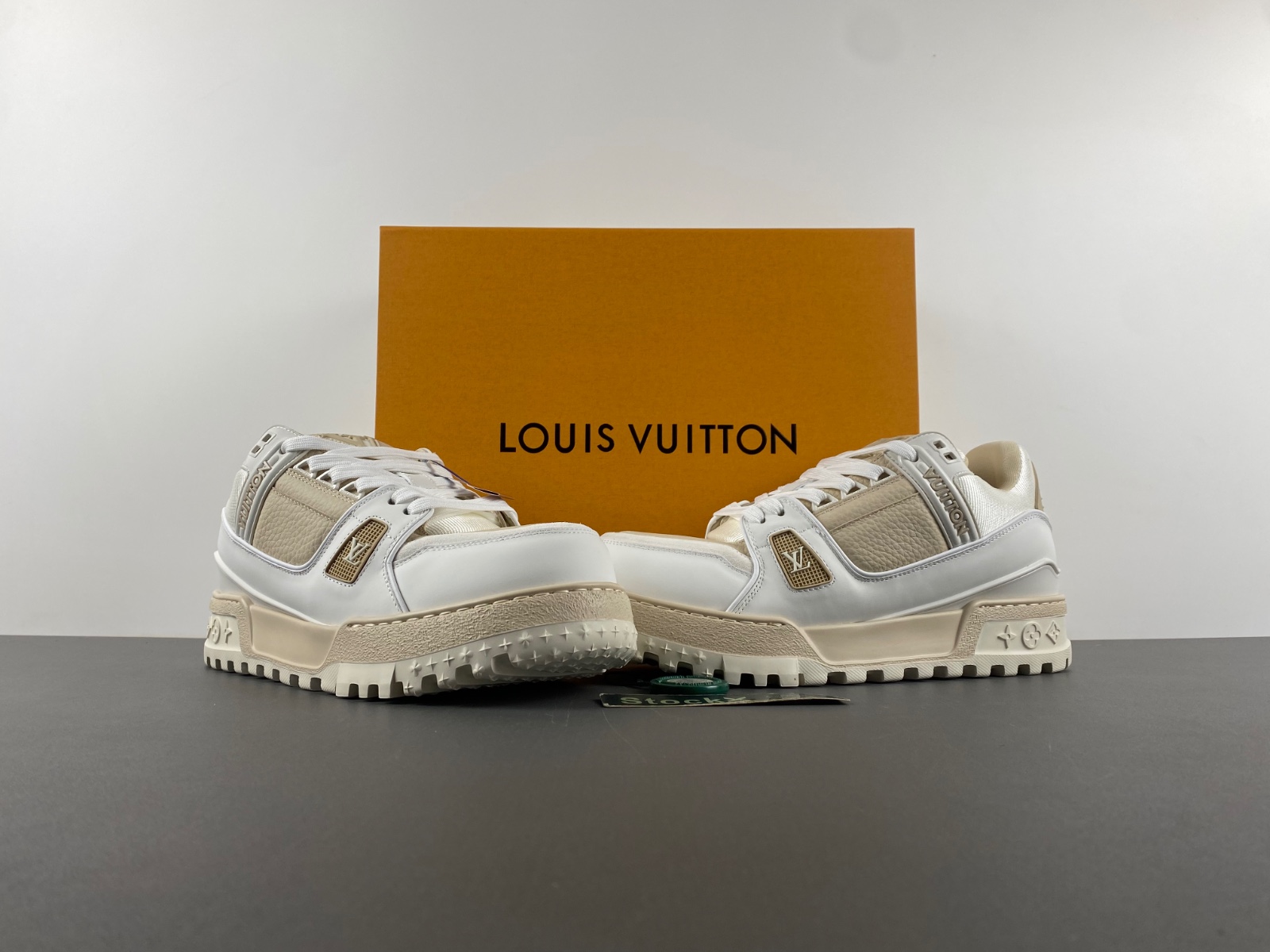 LV Trainer Maxi Sneaker