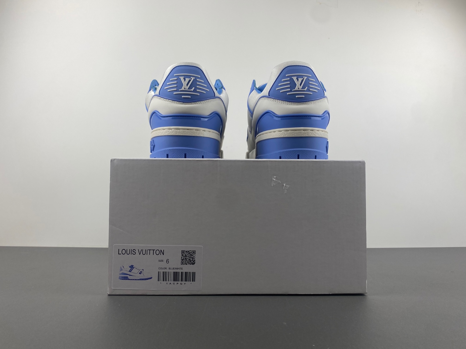 LV Trainer Maxi Sneaker