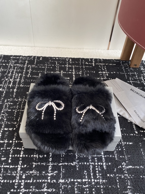 Balenciaga Furry Slide